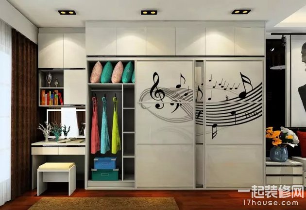 卧室衣柜这样放 让你家美到爆 卧室衣柜这样放 让你家美到爆